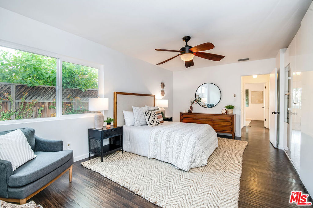 536 S Mariposa Street