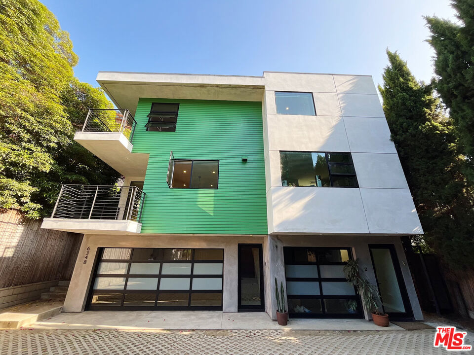 6348 Primrose Avenue