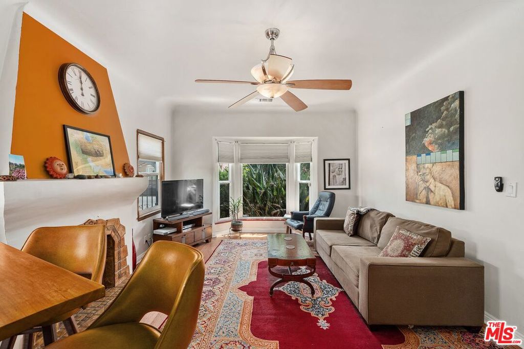 3667 Buckingham Road