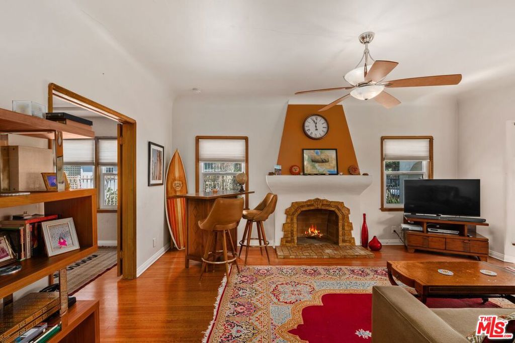 3667 Buckingham Road