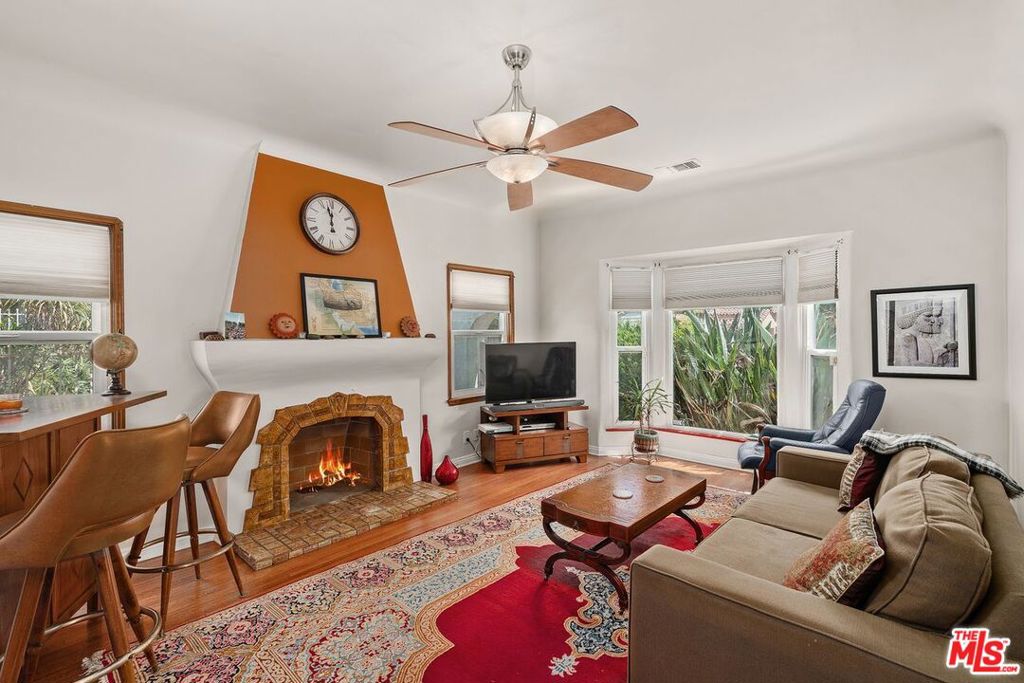 3667 Buckingham Road