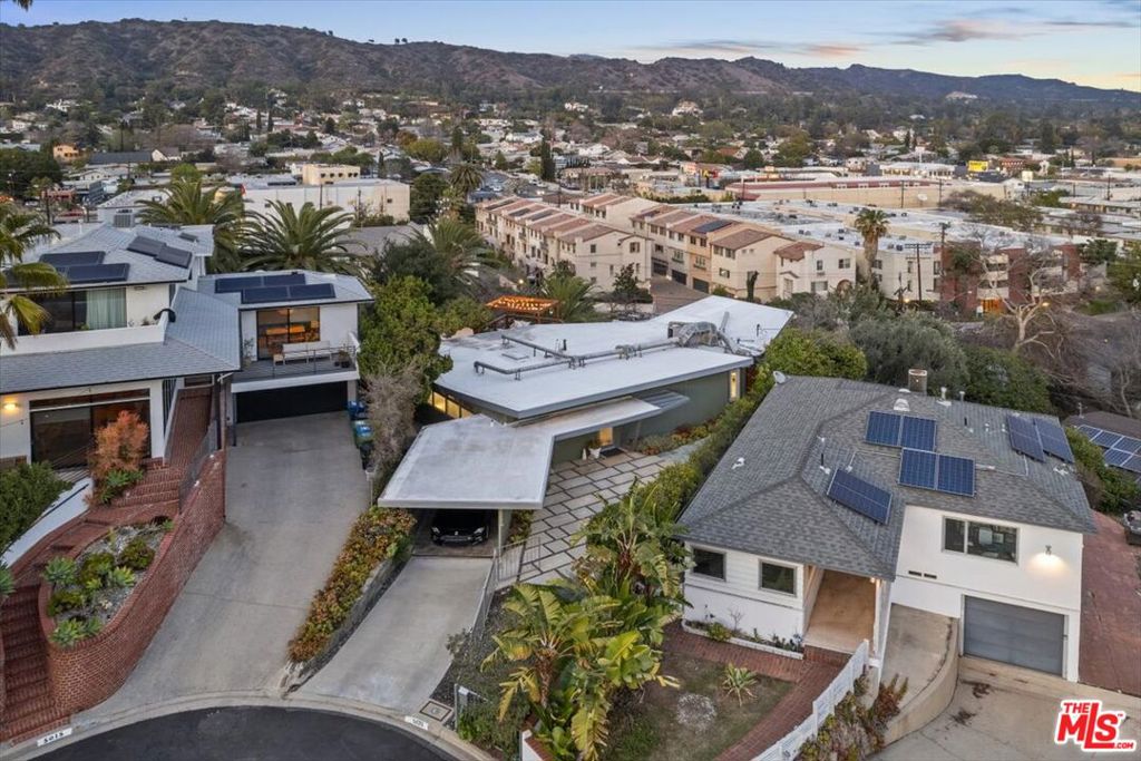 5020 Eagle View Circle