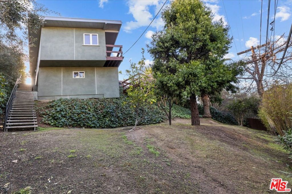 5020 Eagle View Circle