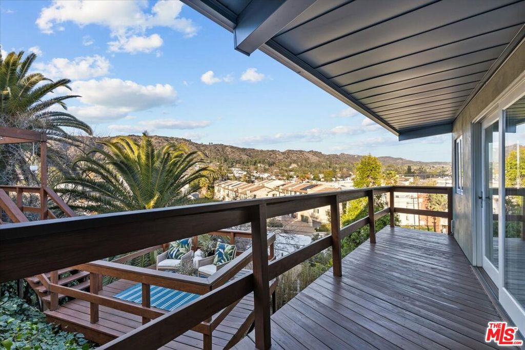 5020 Eagle View Circle