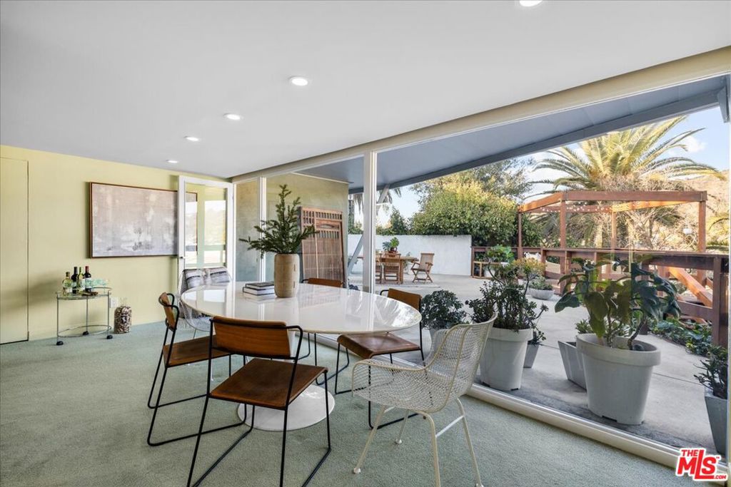 5020 Eagle View Circle