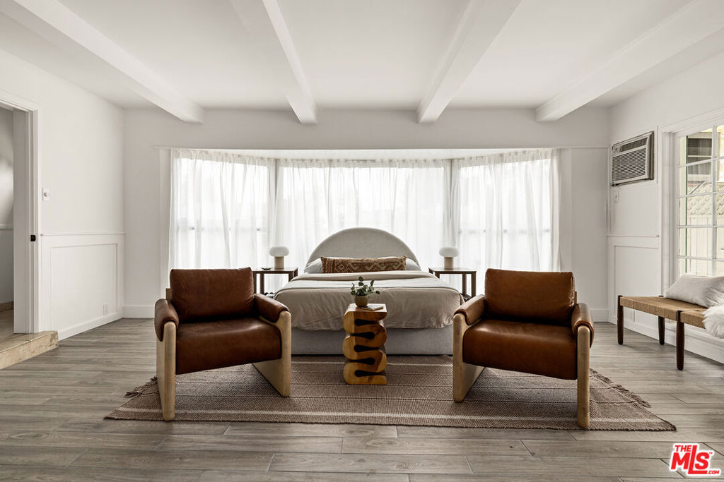 673 Stonehurst Drive