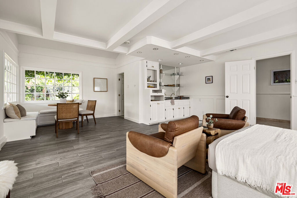 673 Stonehurst Drive