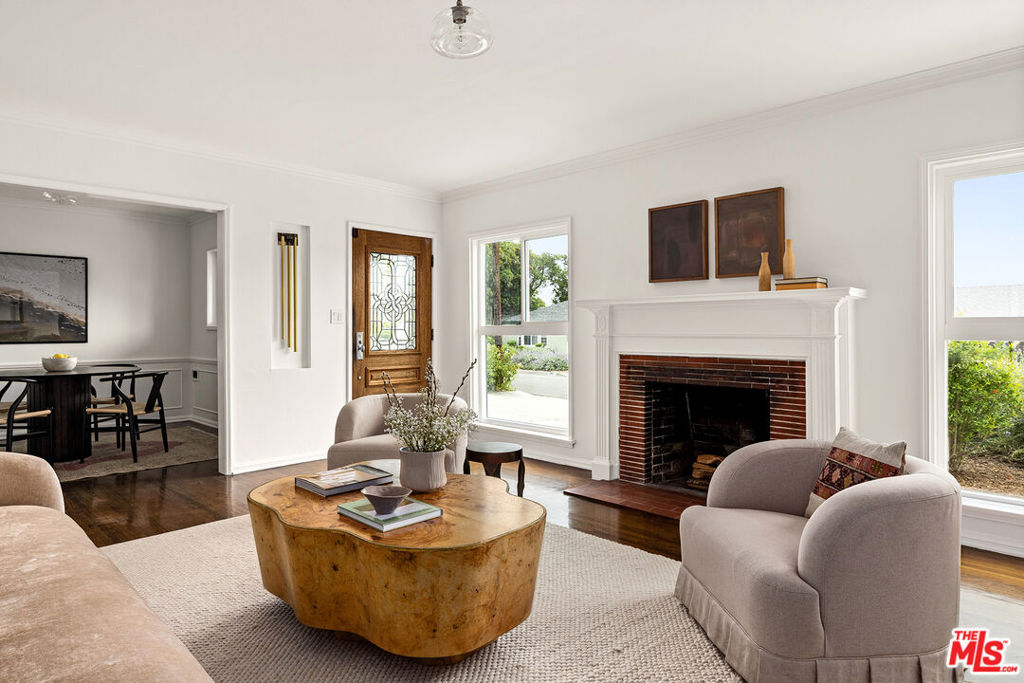 673 Stonehurst Drive