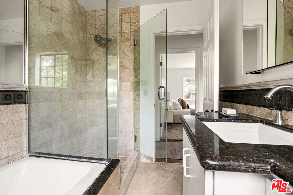 673 Stonehurst Drive