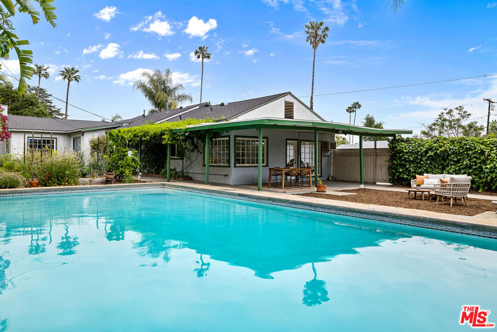 673 Stonehurst Drive