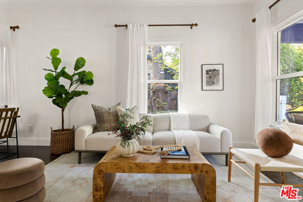 1725 N Marengo Avenue