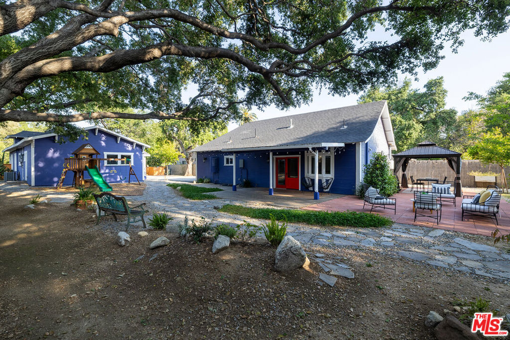 1725 N Marengo Avenue