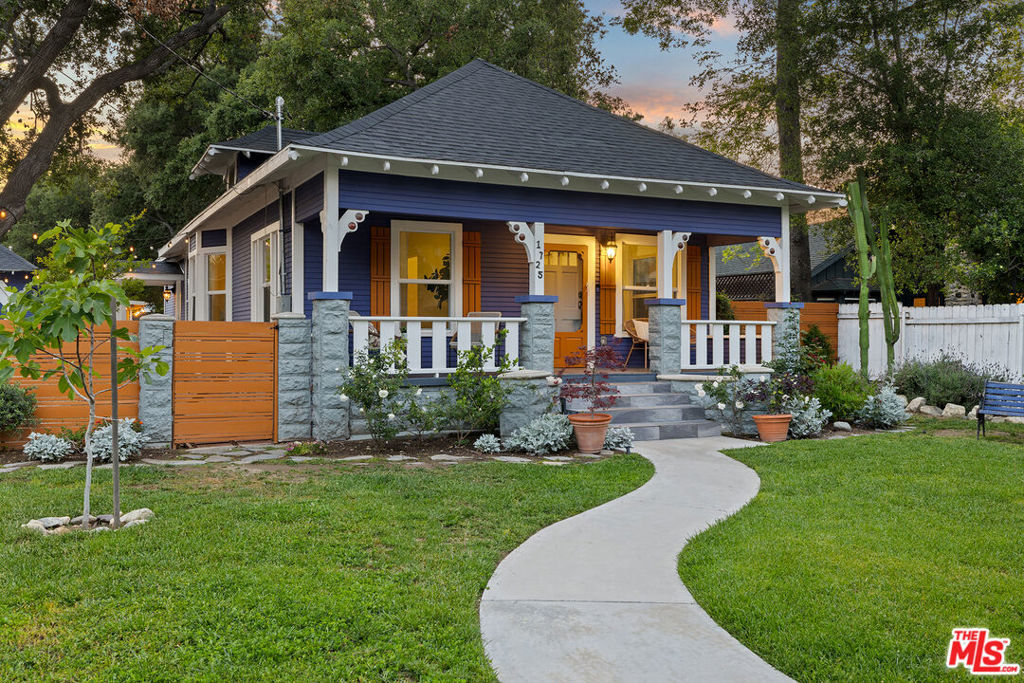 1725 N Marengo Avenue