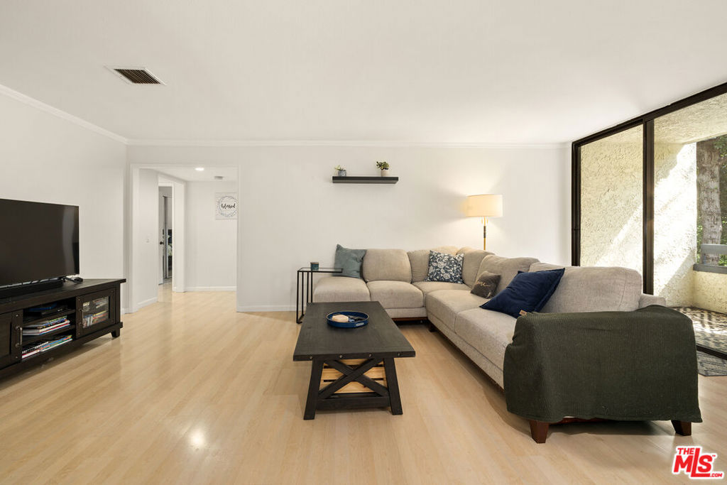 4049 Via Marisol 217