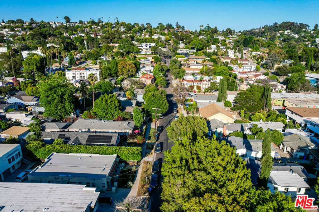 4132 Cumberland Avenue