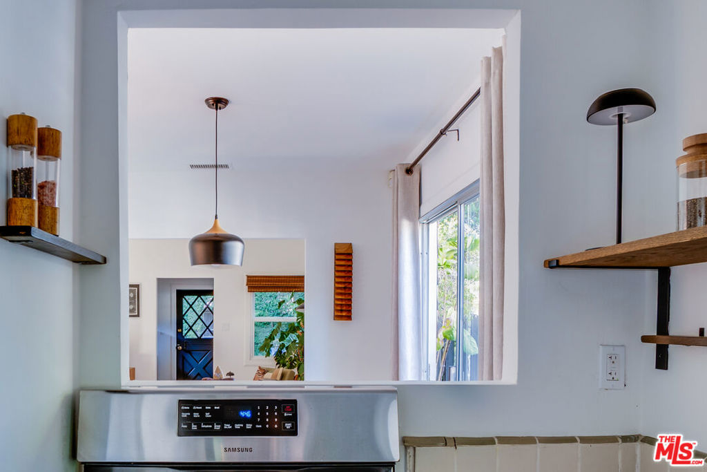 4132 Cumberland Avenue