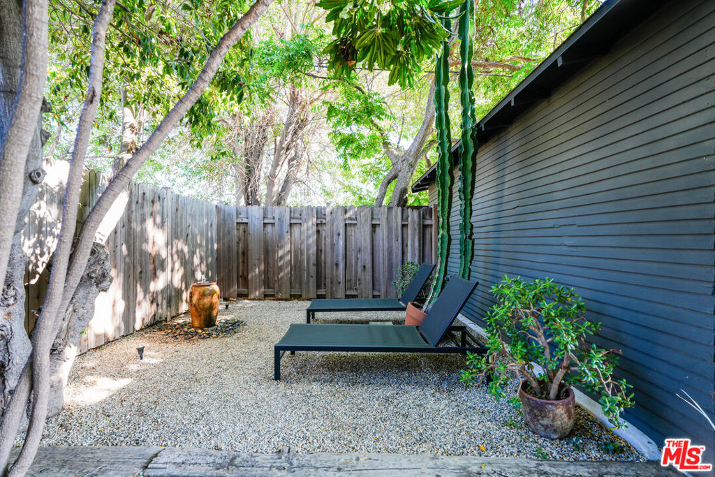 4132 Cumberland Avenue