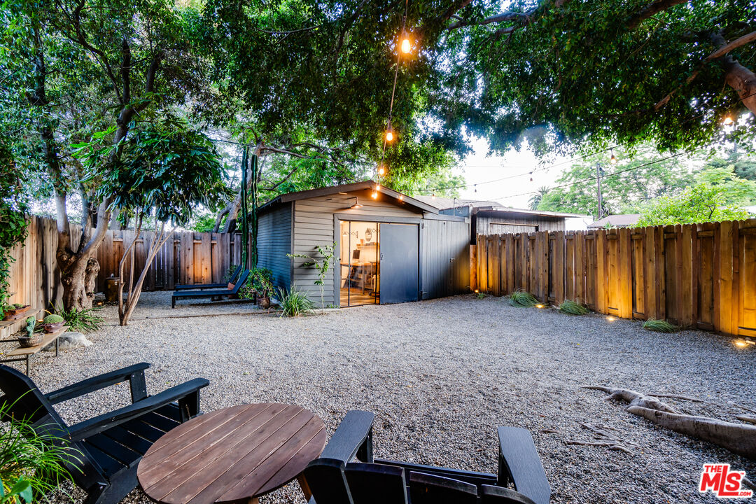 4132 Cumberland Ave