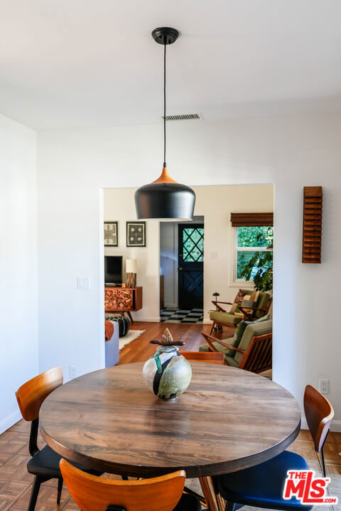 4132 Cumberland Avenue