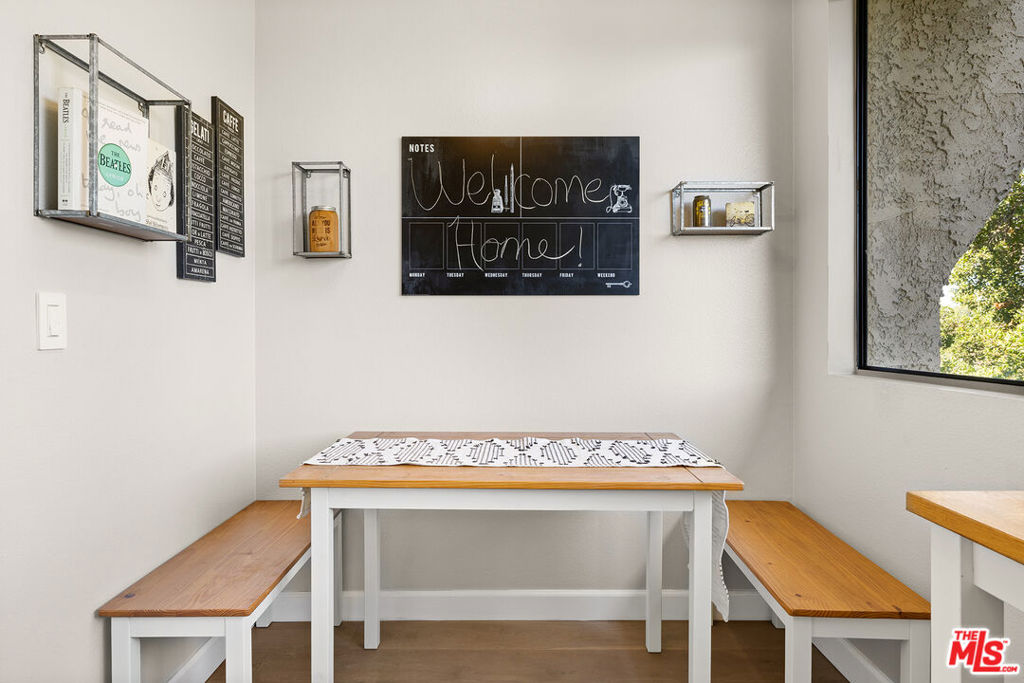 4275 Via Arbolada 205