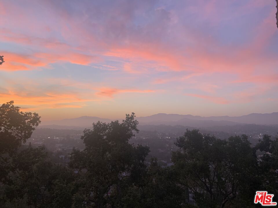 4275 Via Arbolada 205