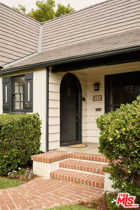 2035 Monte Vista Street