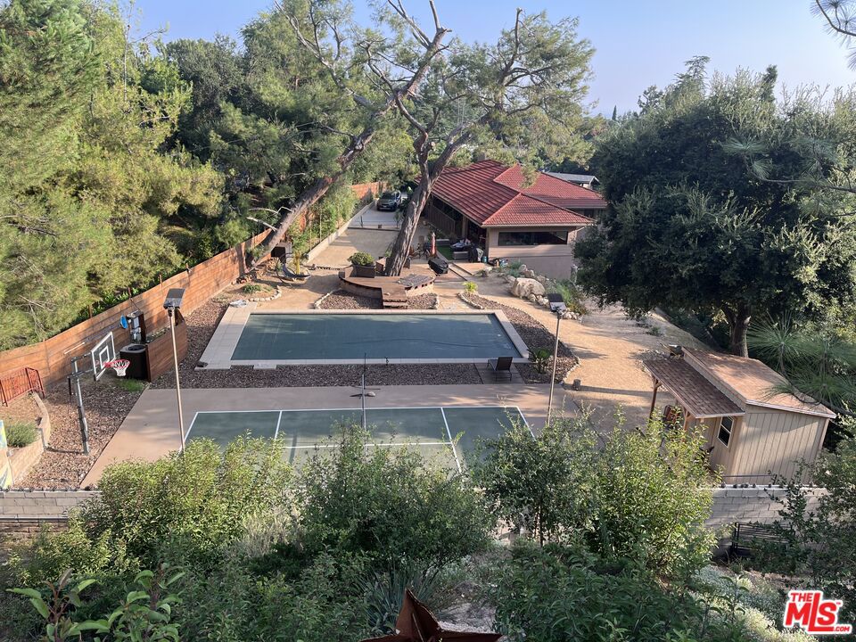 3635 Skylane Drive