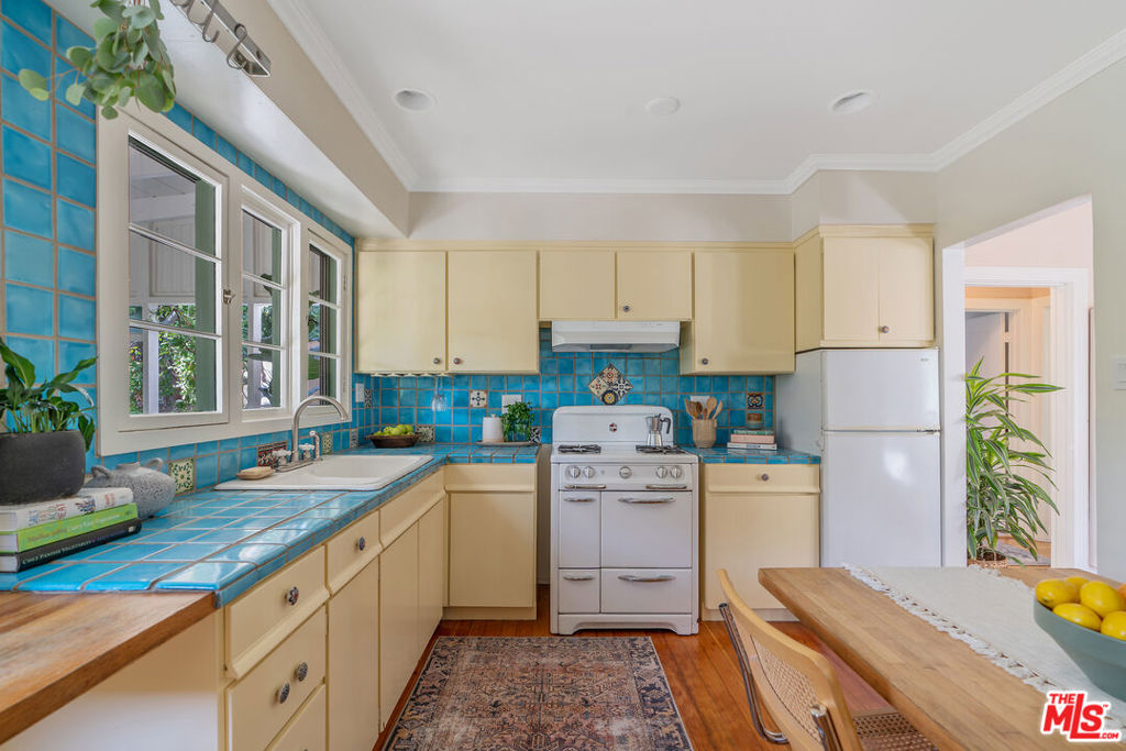 3414 Greensward Road