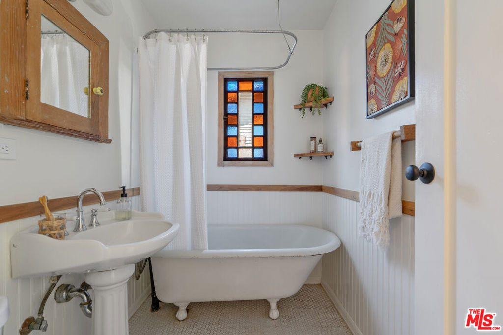 3414 Greensward Road