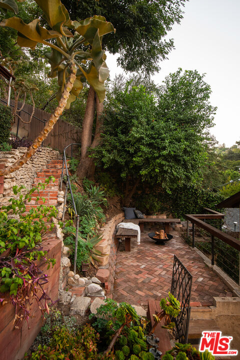 301 Museum Dr