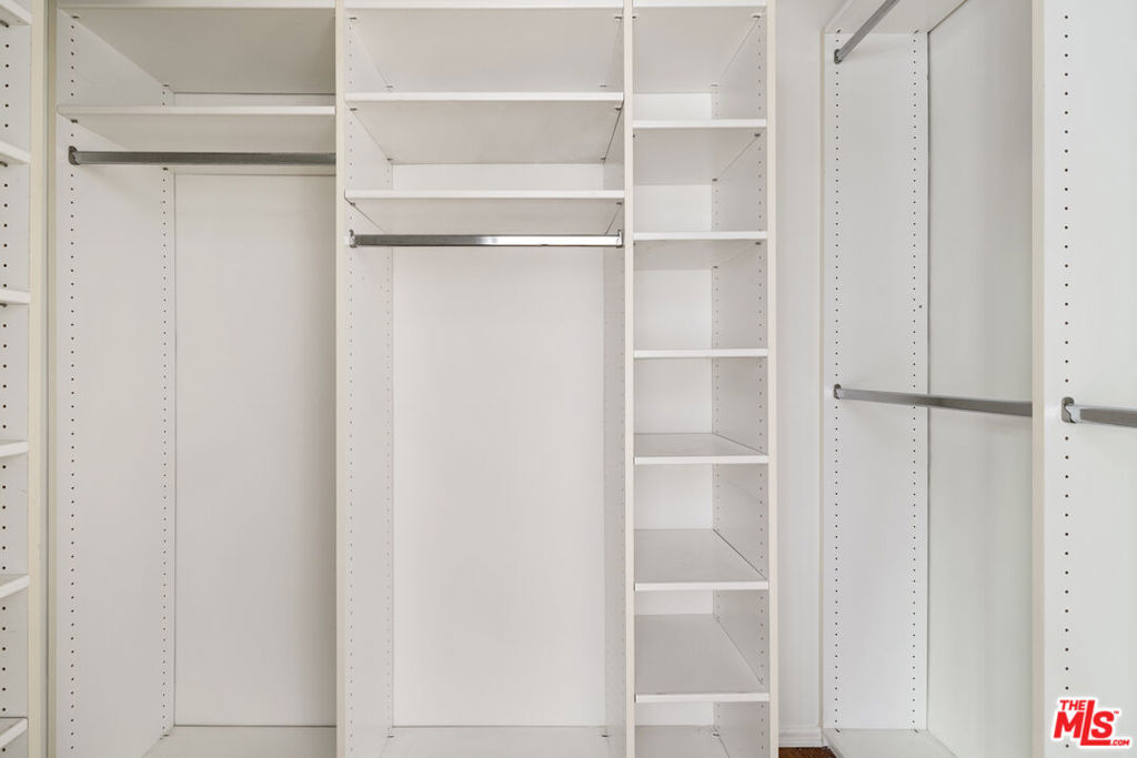 3920 Stone Canyon Avenue