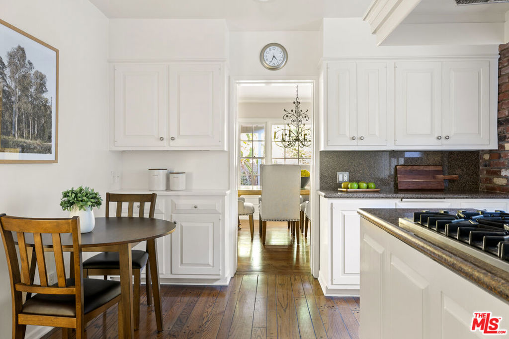 3920 Stone Canyon Avenue