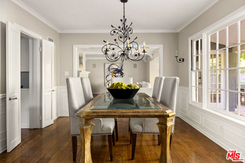 3920 Stone Canyon Avenue