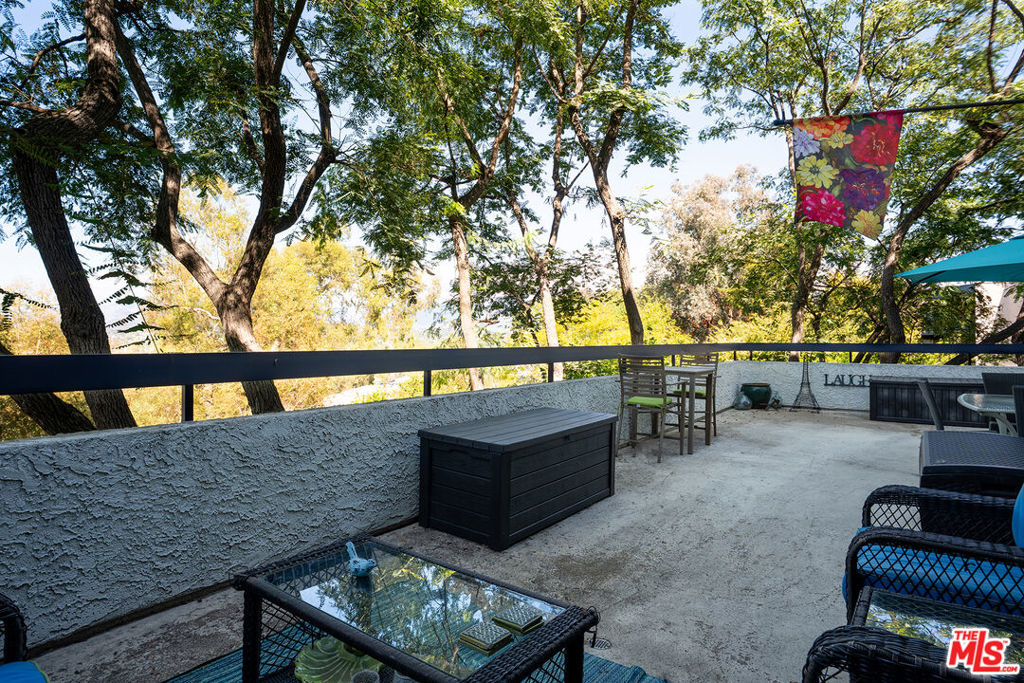 4295 Via Arbolada 101