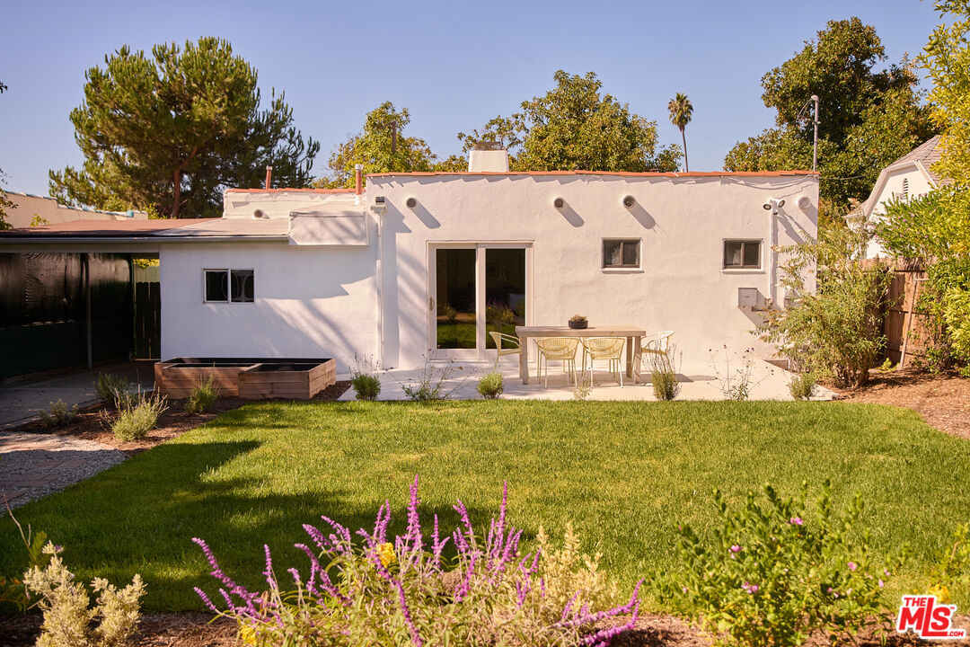 1970 N New Hampshire Ave