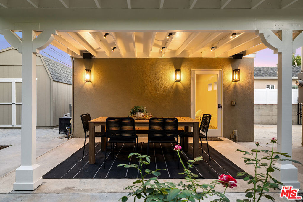 644 N Screenland Drive