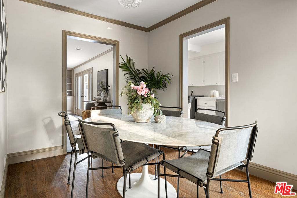 644 N Screenland Drive