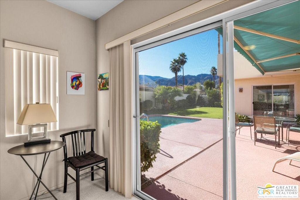 54140 Avenida Martinez