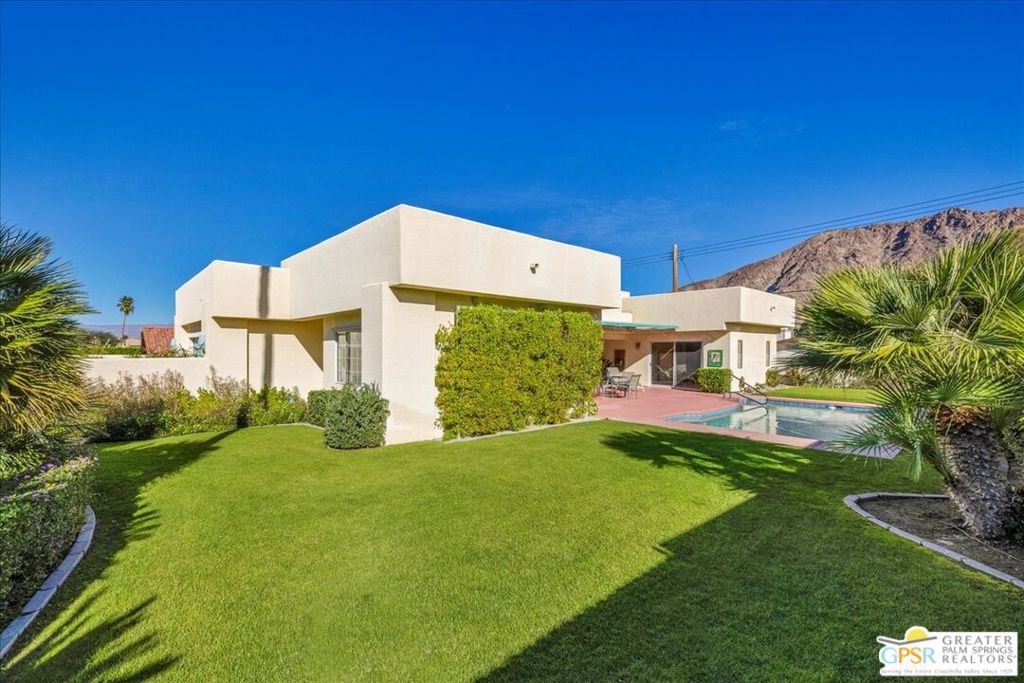 54140 Avenida Martinez