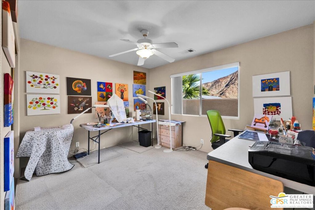 54140 Avenida Martinez