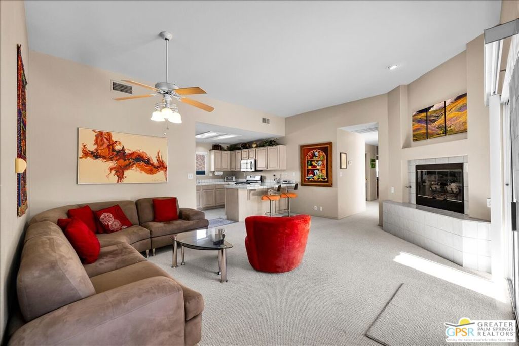 54140 Avenida Martinez