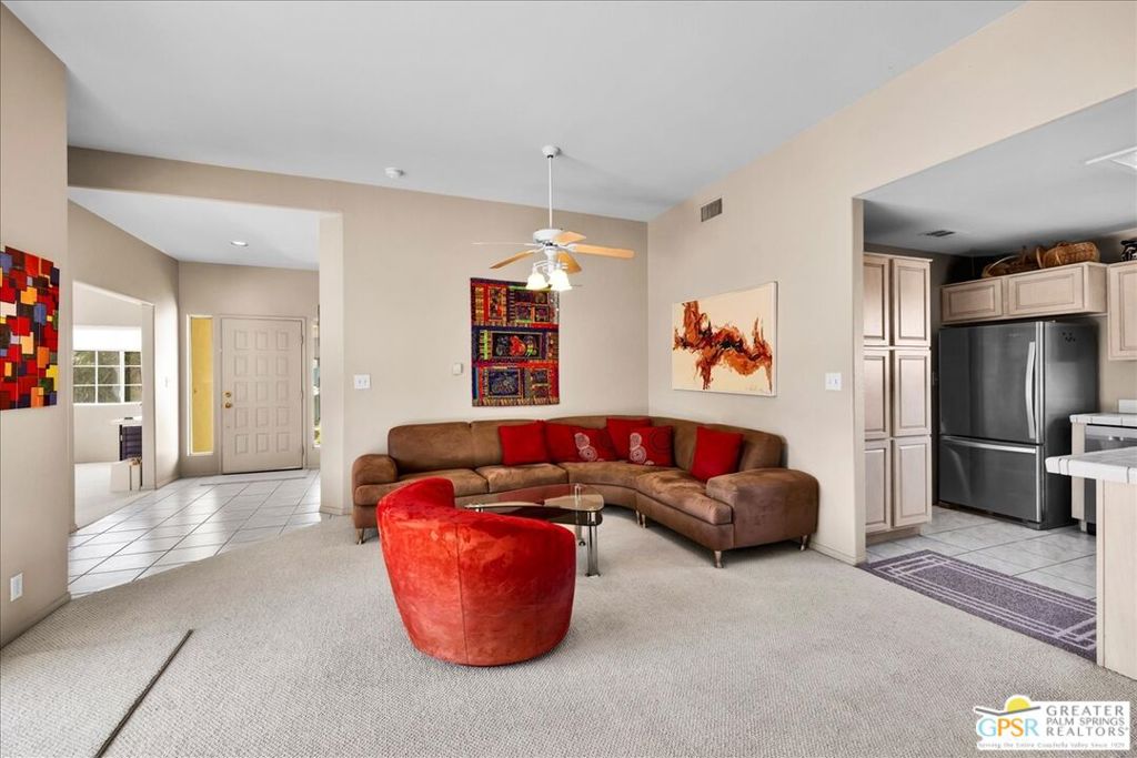 54140 Avenida Martinez