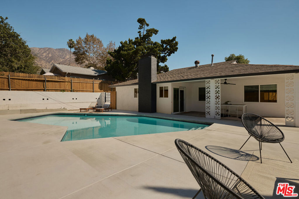 1185 Medford Road