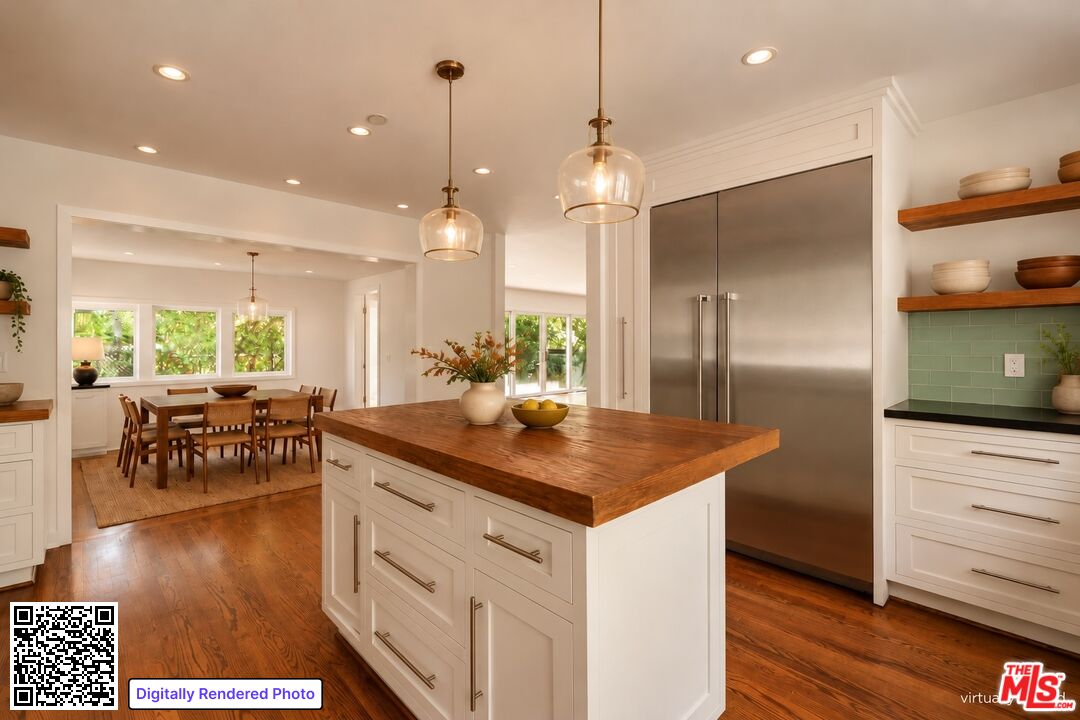 1636 Golf Club Dr