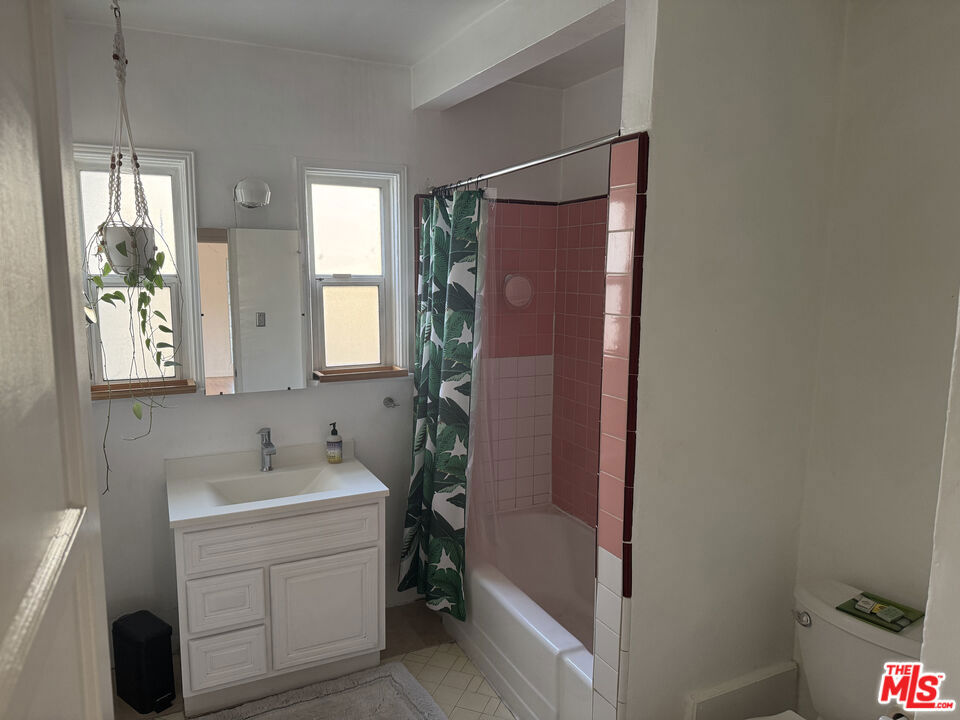 4001 Chevy Chase Drive