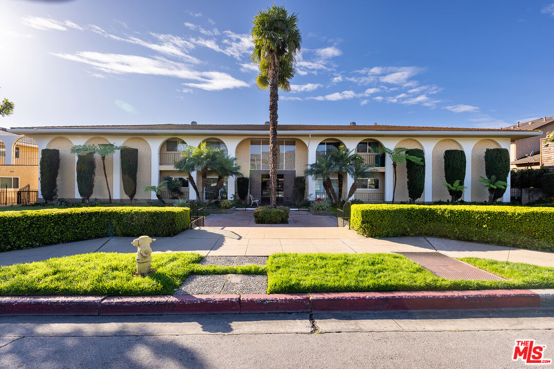 630 W Huntington Dr Unit: 119