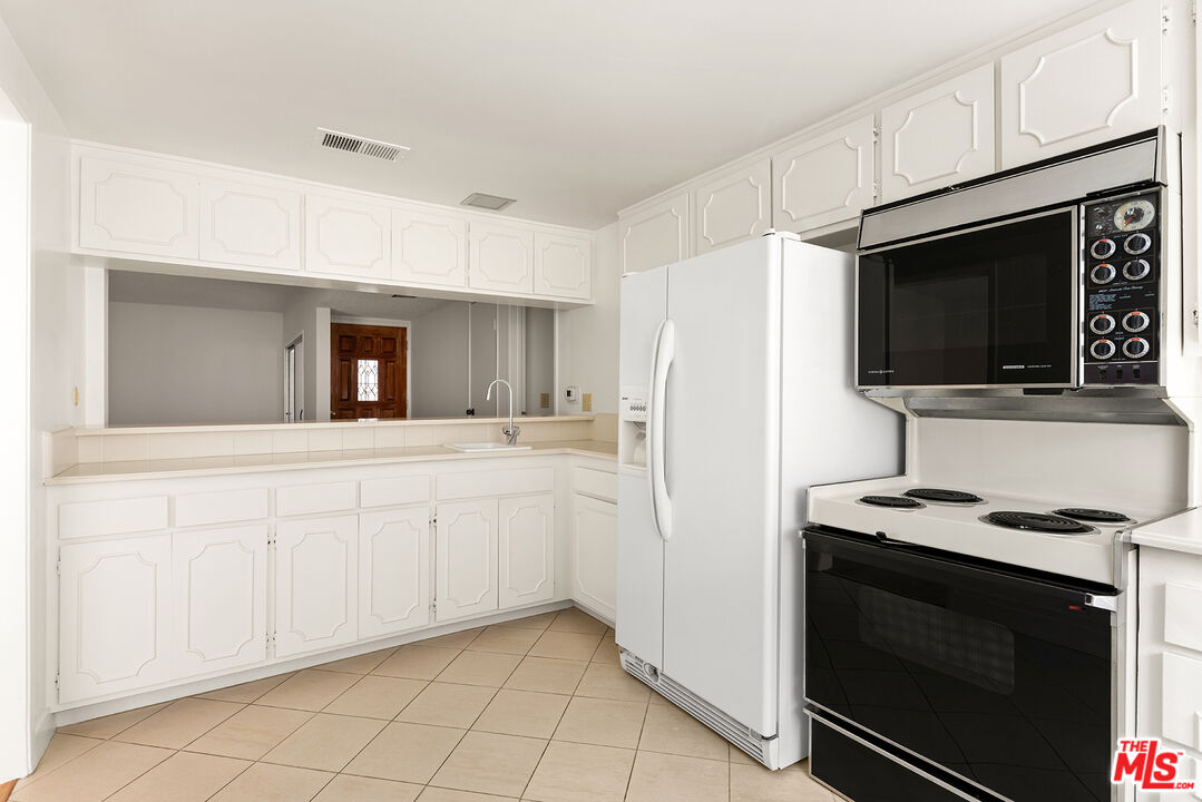 630 W Huntington Dr Unit: 119