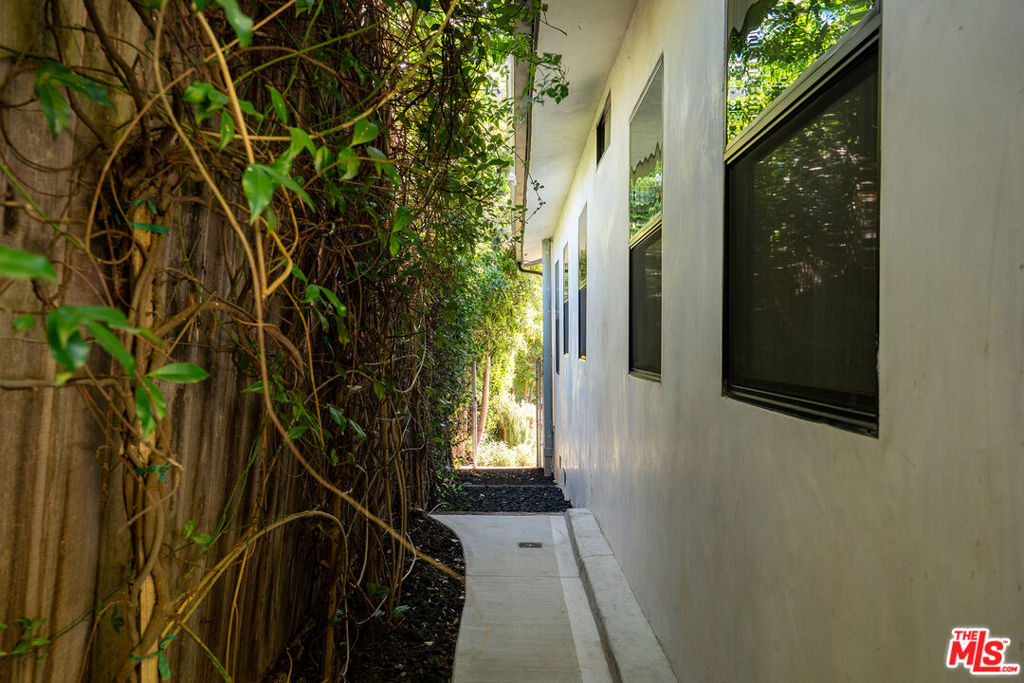 3415 Division Street