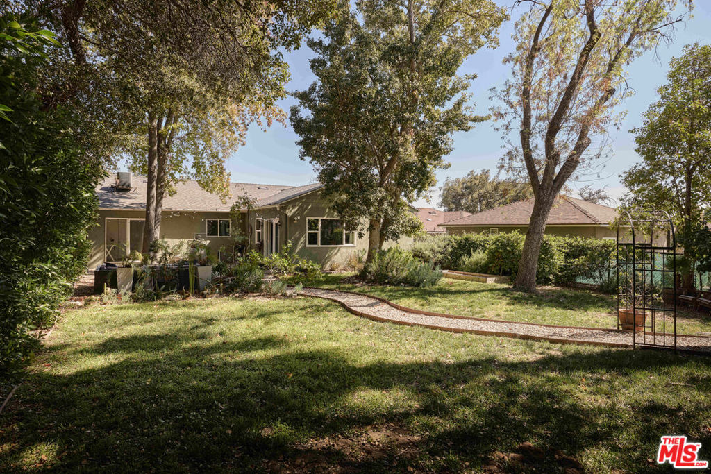 821 Miltonwood Avenue