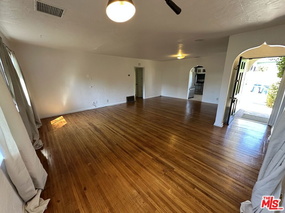 4001 Chevy Chase Drive